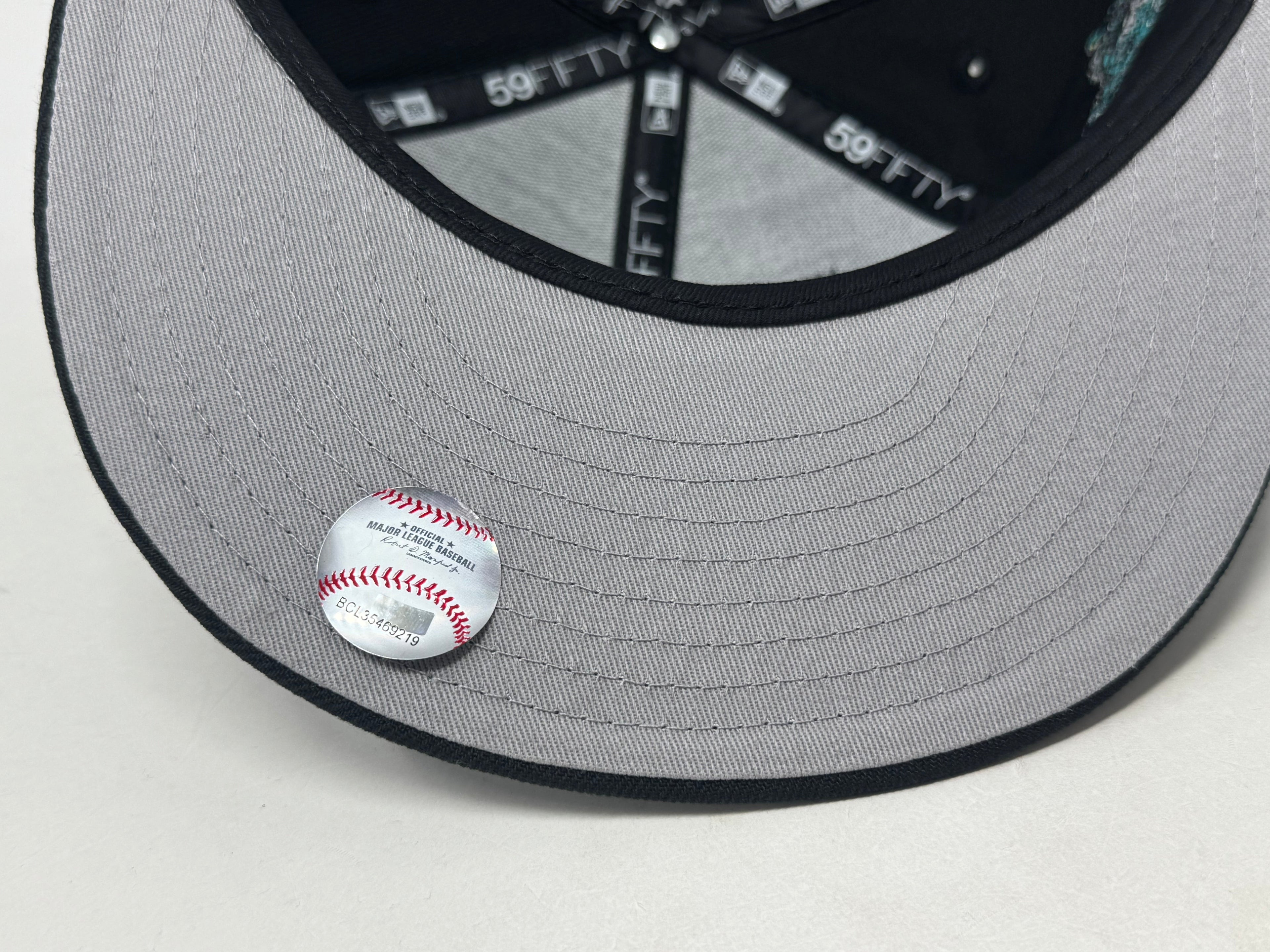 Toronto Blue Jays 1993 World Series Fitted Hats to Match Jordan Gamma 11