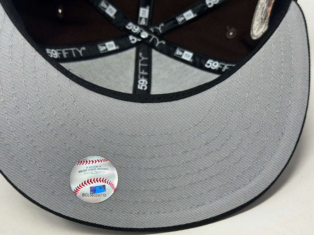 Montreal Expos 35th Anniversary New Era Fitted Hat-Dark Brown Black