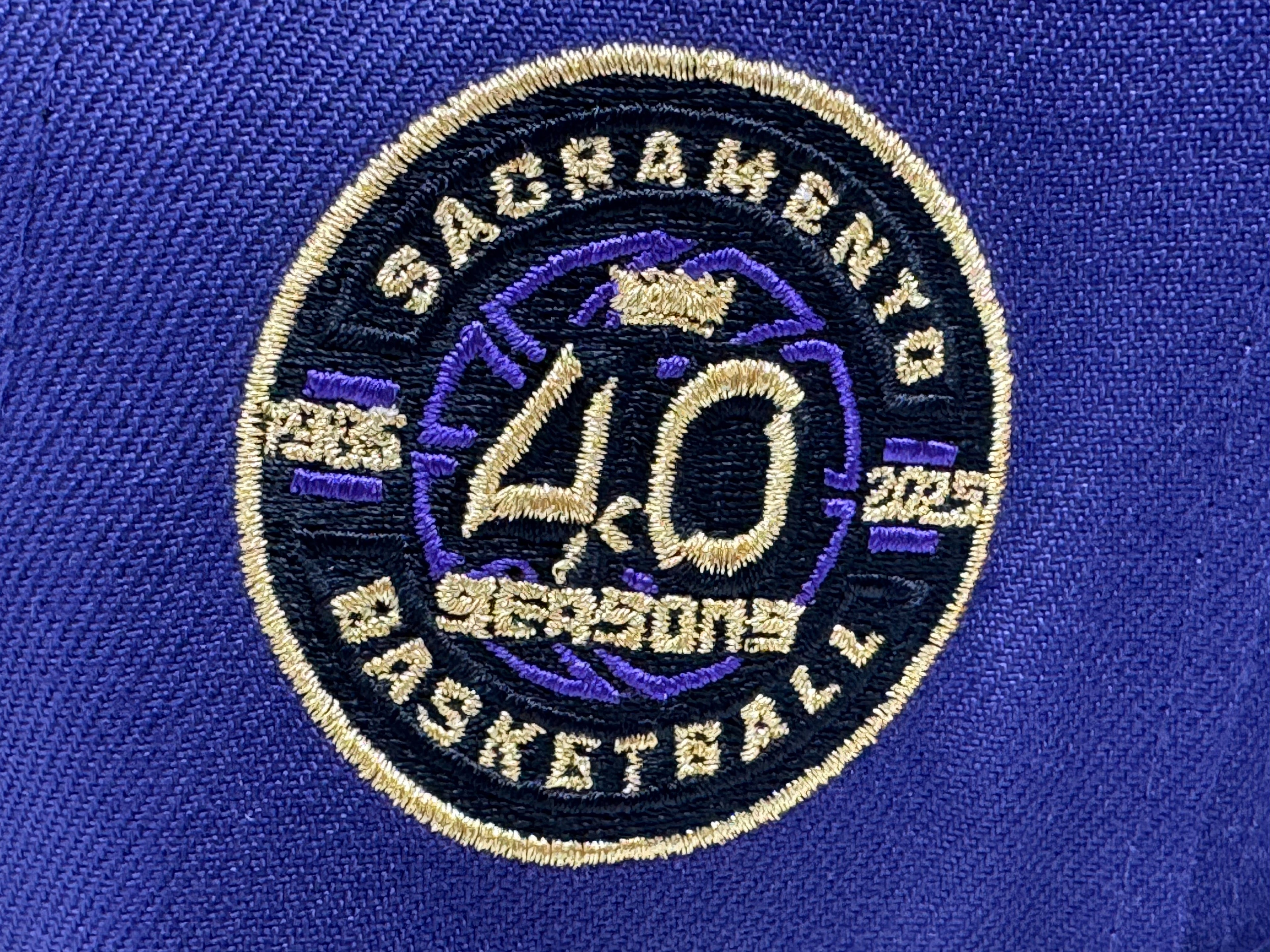Sacramento Kings 40th Anniversary New Era Fitted Hat-Purple Black