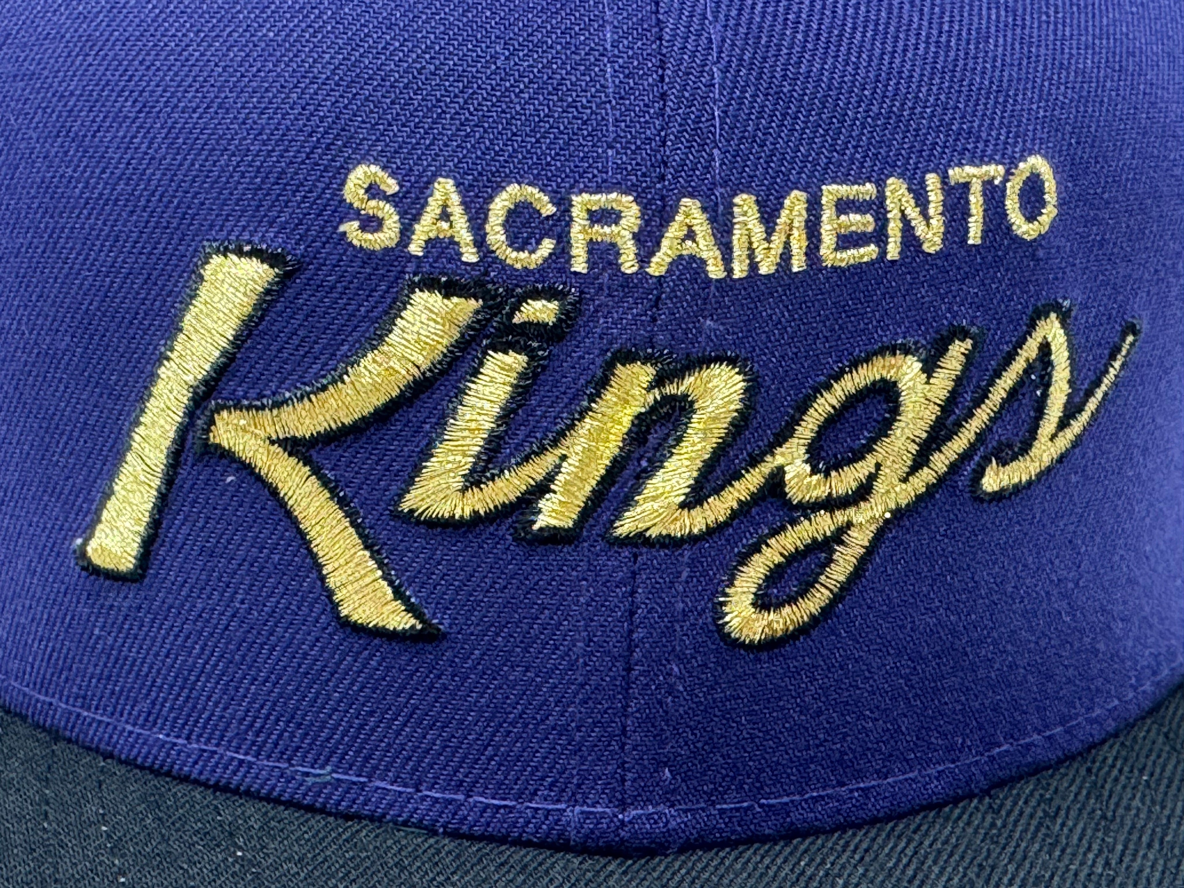 Sacramento Kings 40th Anniversary New Era Fitted Hat-Purple Black