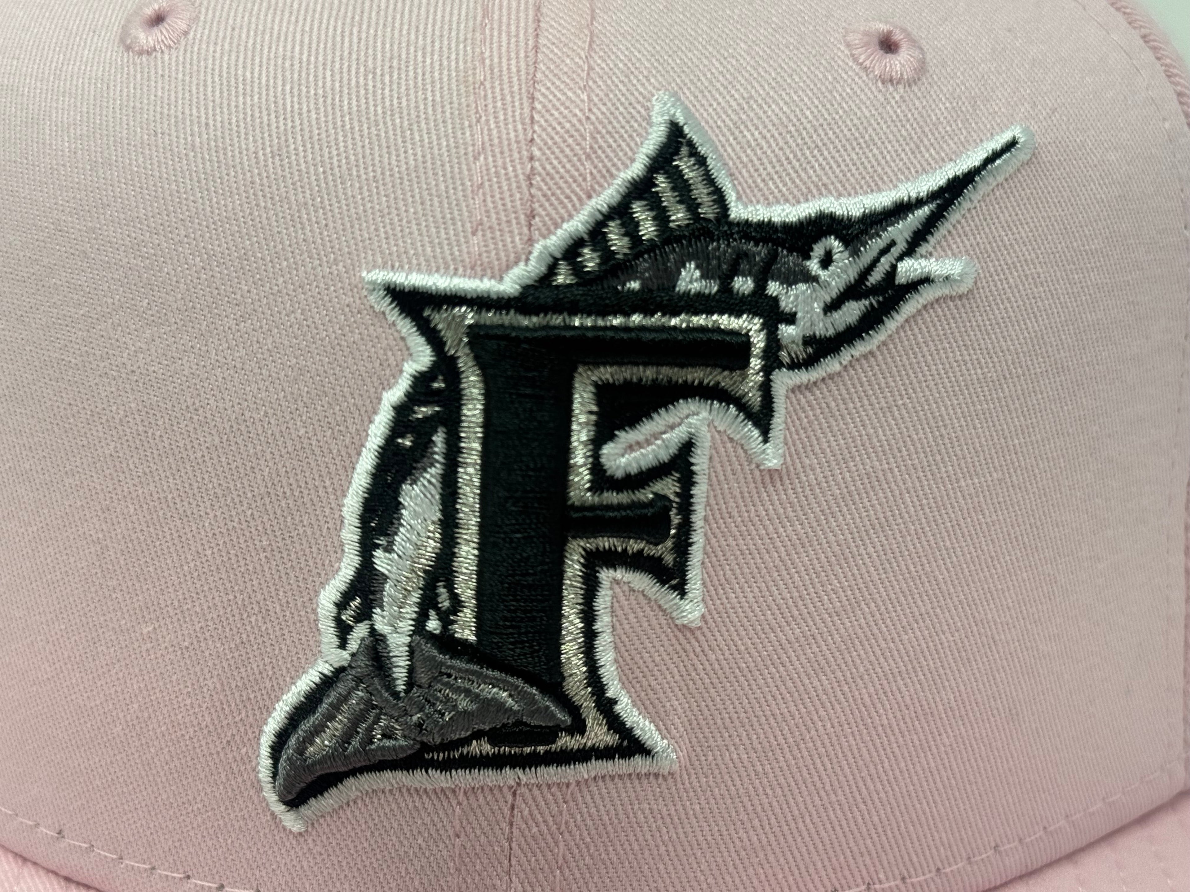 Florida Marlins 1997 World Series Pink Gray Brim New Era Snapback Hat