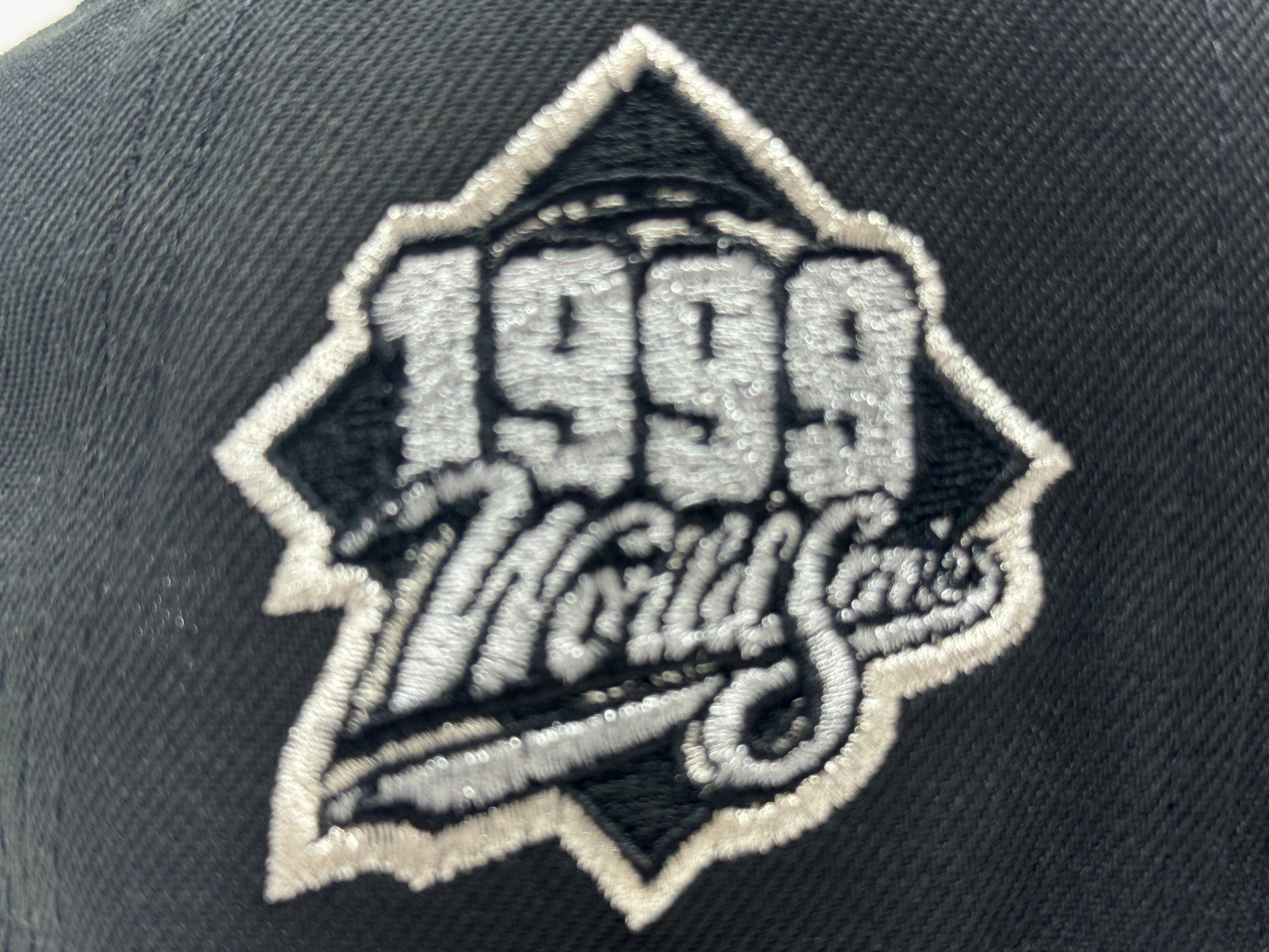 New York Yankees 1999 World Series Shadow Logo Snapback Hats-Black