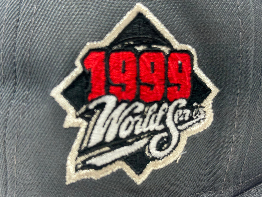 New York Yankees 1999 World Series Shadow Logo Snapback Hats
